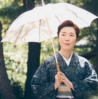 寺田しのぶさん 夏の絣の着物