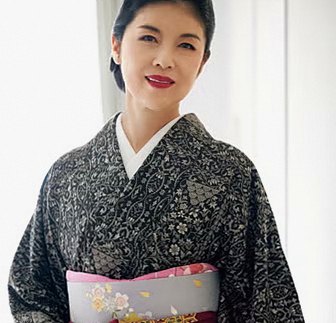 藤本あや子さんのプライベート着物